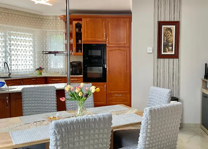 Zajer Haz Apartament *