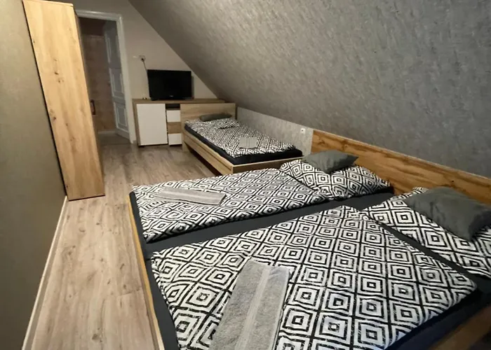Zajer Haz Apartament *