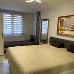 Lejlighed Zajer Haz *