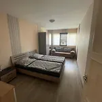 Zajer Haz Apartment *