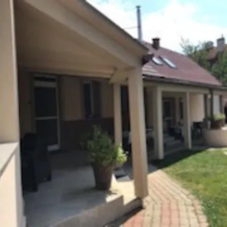 Zajer Haz Apartment