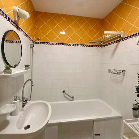 Zajer Ház *